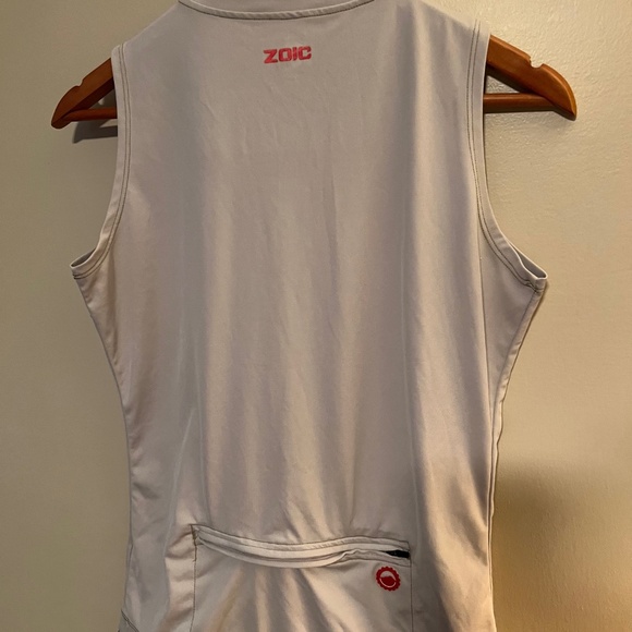 ZOIC Women's Cycling Windshirt W/ Half Zip Front & Back Zipper Pocket - Size M - Picture 5 of 9